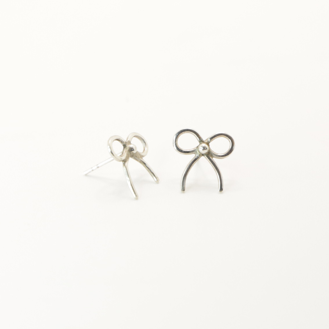 sample — bows