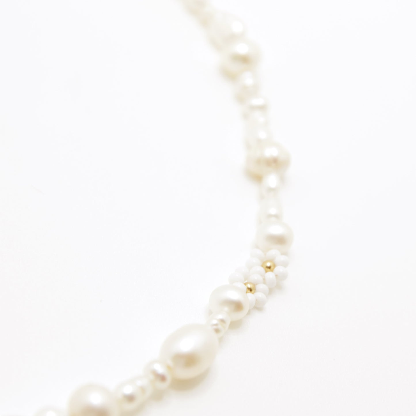 poppy — necklace