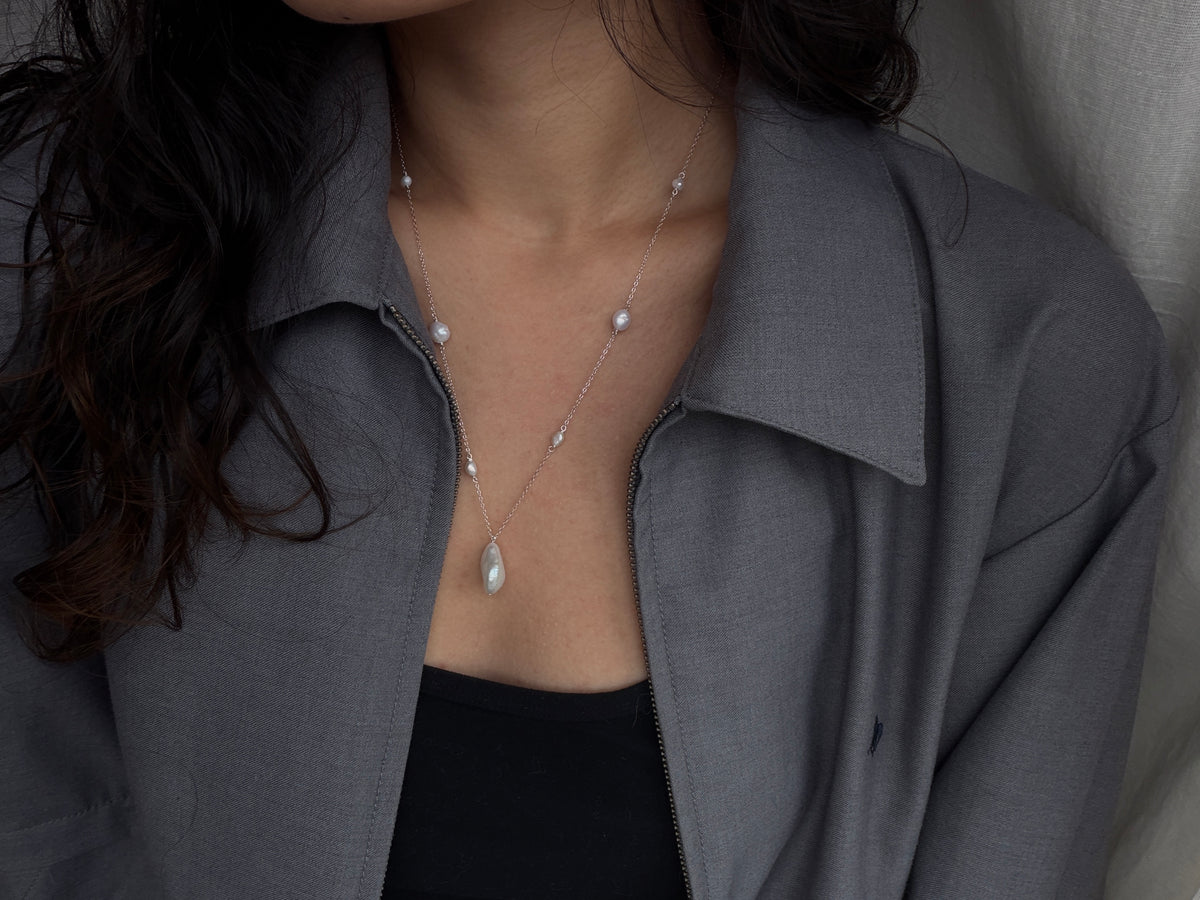 no 1048 / dewdrop